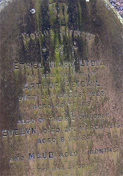 Gravestone of Evelyn Abigail