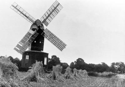 Dickleburgh postmill c.1912