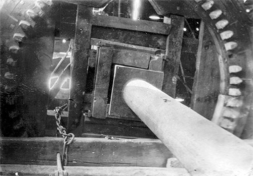 Windshaft and brakewheel - c.1925