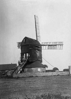 Preparing for demolition in 1912