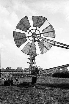 Fantail trolley June 1936 