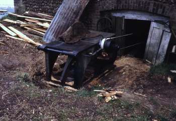 The turbine powered circular saw May 1967 