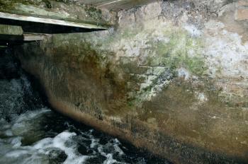 Marks made by the wheel still remain 29th June 2003