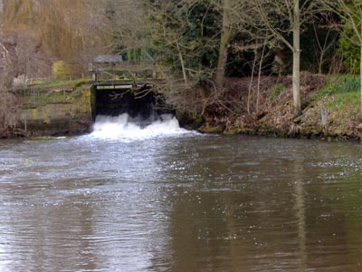 Bypass sluice 27th December 2007